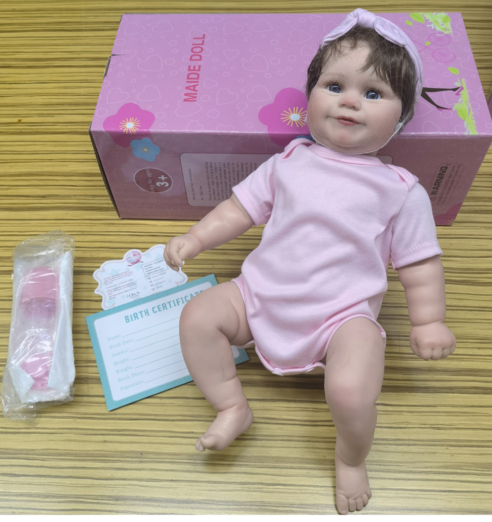 Bonecas Reborn Baby - Bonecas realistas de 22 polegadas, corpo de pano macio, membros de vinil com robe de noite para crianças de 3 anos ou mais